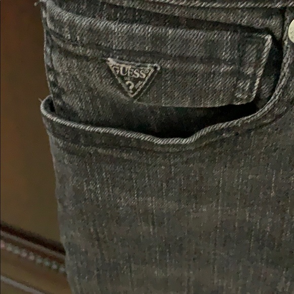 Guess jeans - Picture 3 of 4